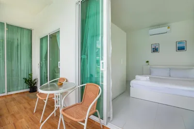 The White House Kamala Beachfront – Photos 10